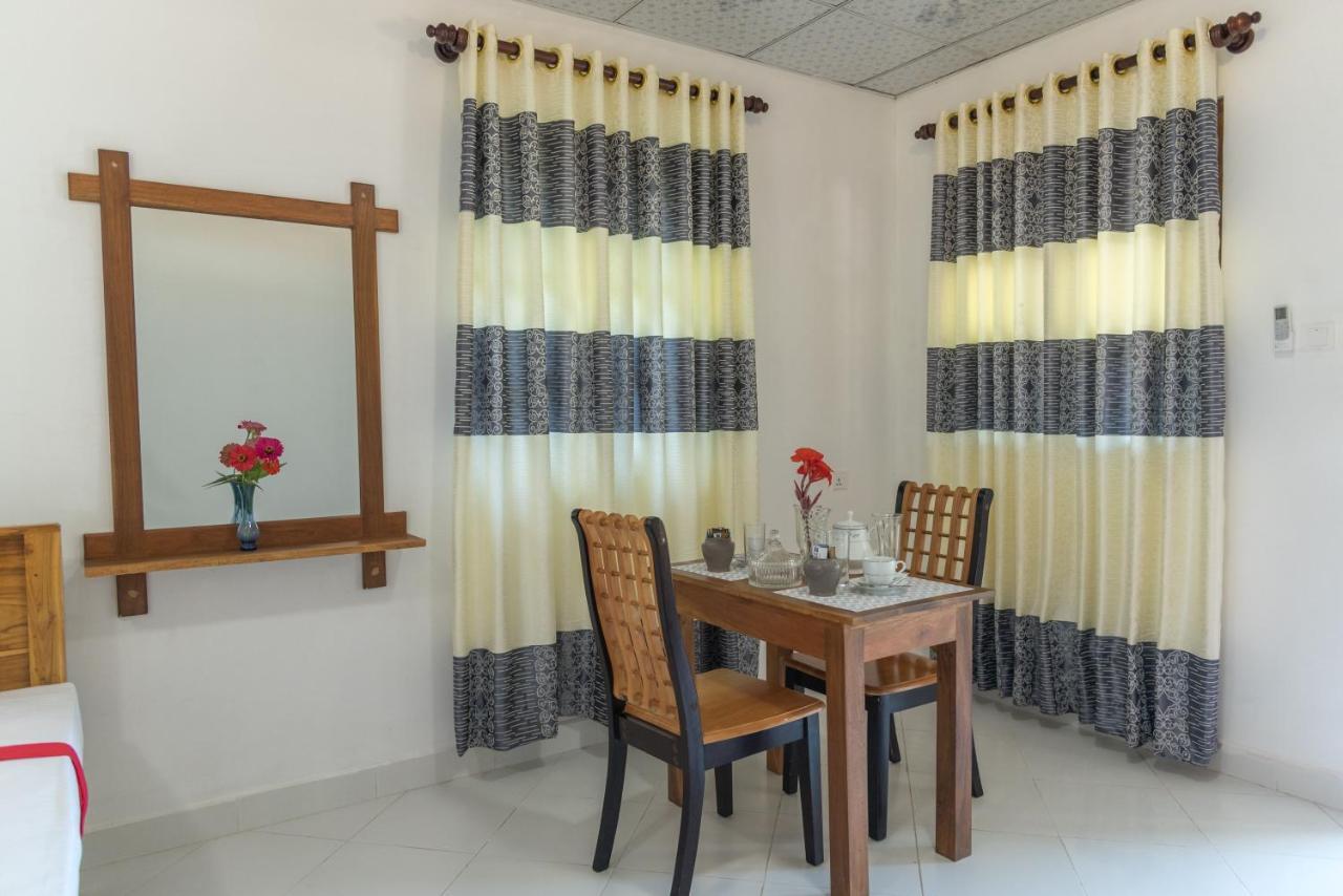Autumn Home Stay Dambulla Exteriör bild